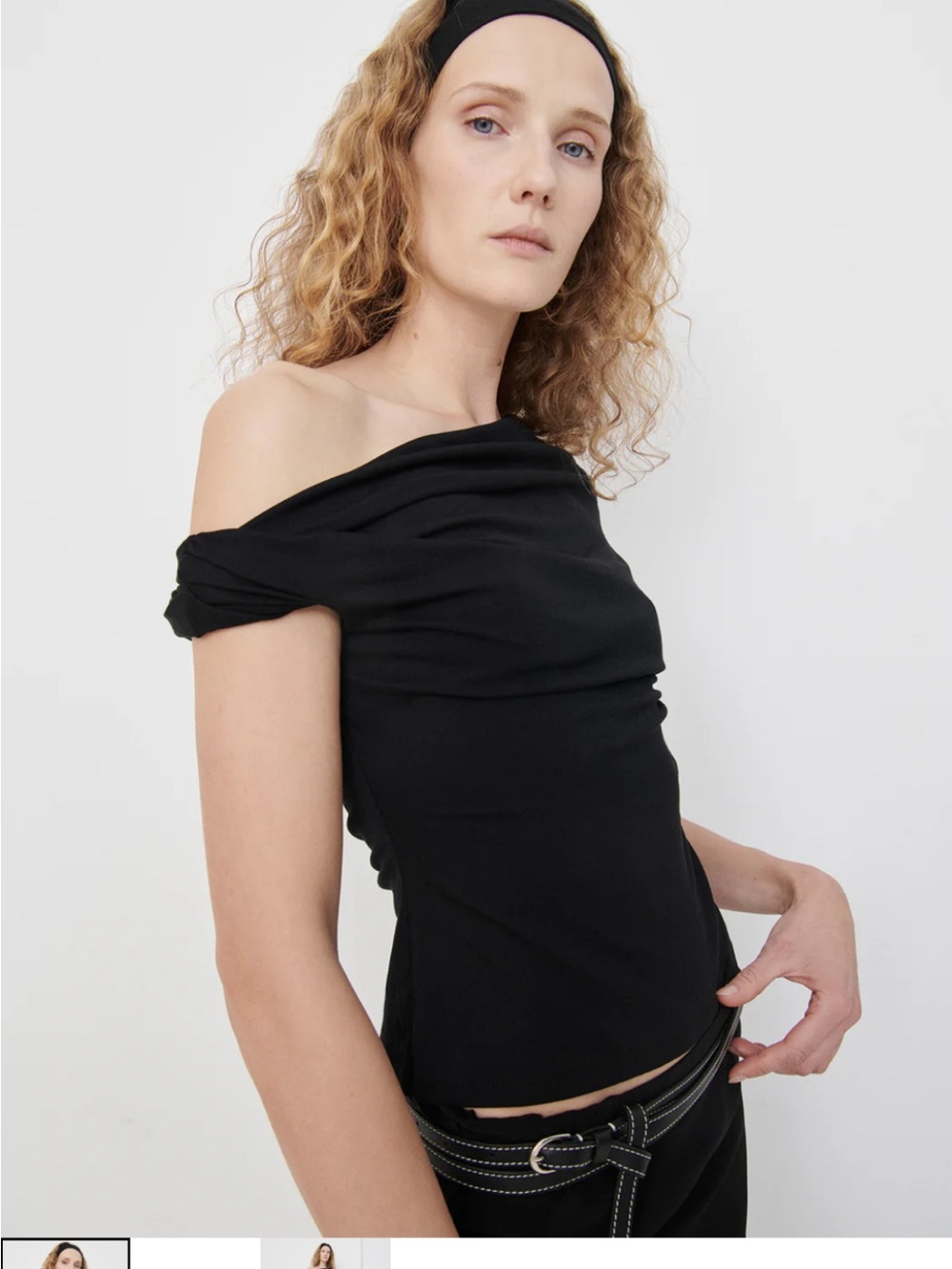 Element Black Knit Garment with White Label